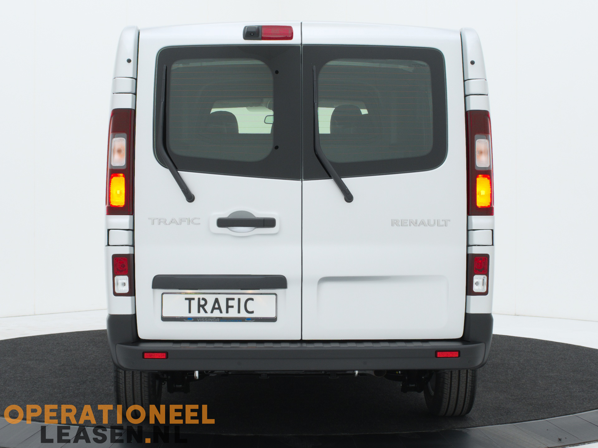 Operational lease Renault master traffic-11